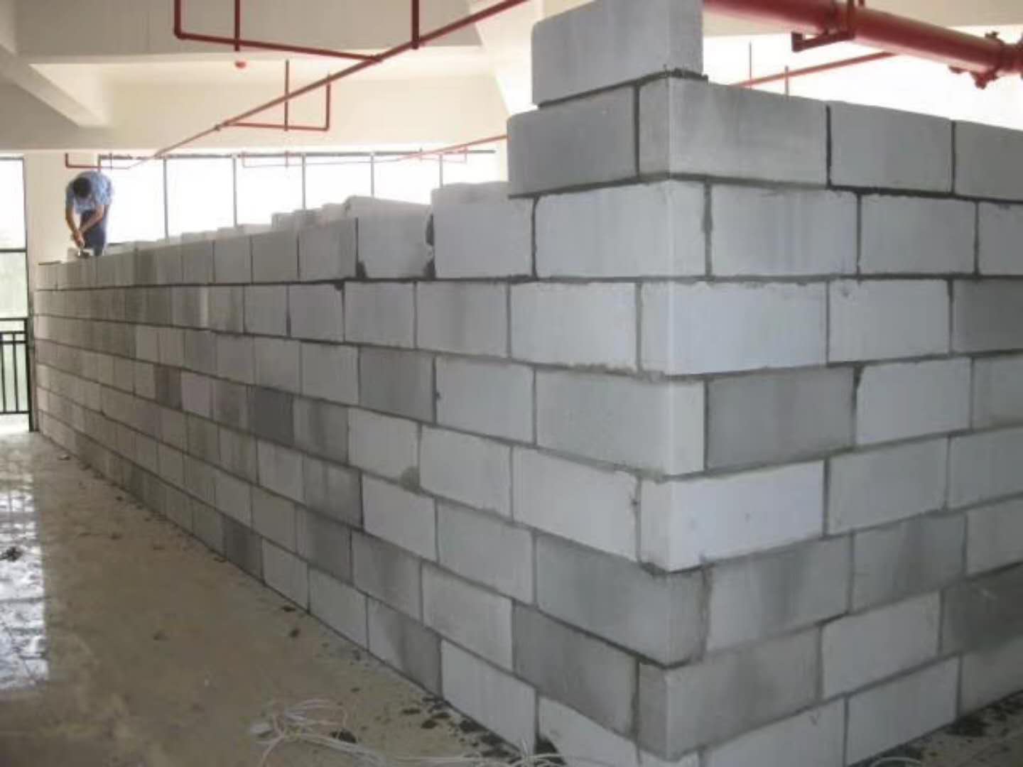 乐昌蒸压加气混凝土砌块承重墙静力和抗震性能的研究